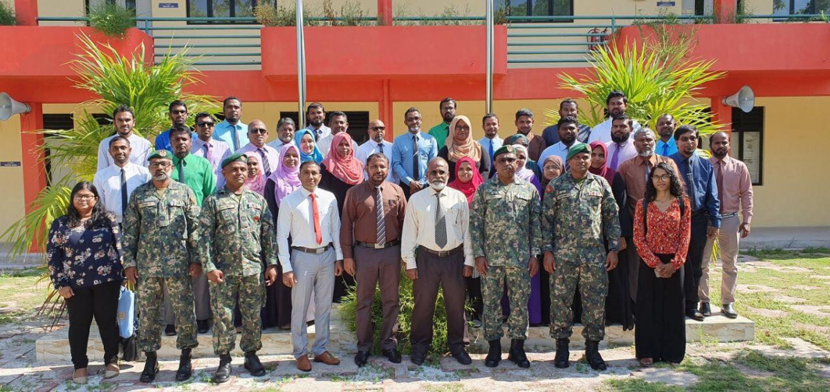 ޓެރަރިޒަމްގެ ނުރައްކަލަށް ތައުލީމީ ދާއިރާ އަހުލުވެރިކުރުމުގެ ބޭއްވި މަސައްކަތު ބައްދަލުވުމުގައި ބައިވެރިވި ބޭފުޅުން