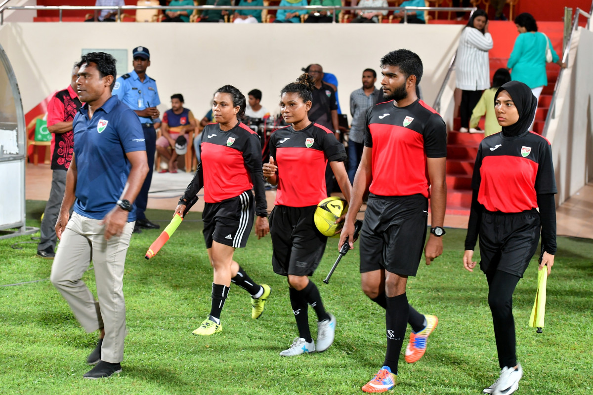 27 އޭޕްރިލް 2019 --އަމީނިއްޔާ ސްކޫލްގެ އަލިމަސް ޔޫބީލް ފުޓުބޯޅަ މެޗުގެ ތެރެއިން-- ފޮޓޯ: ރައީސް އޮފީސް