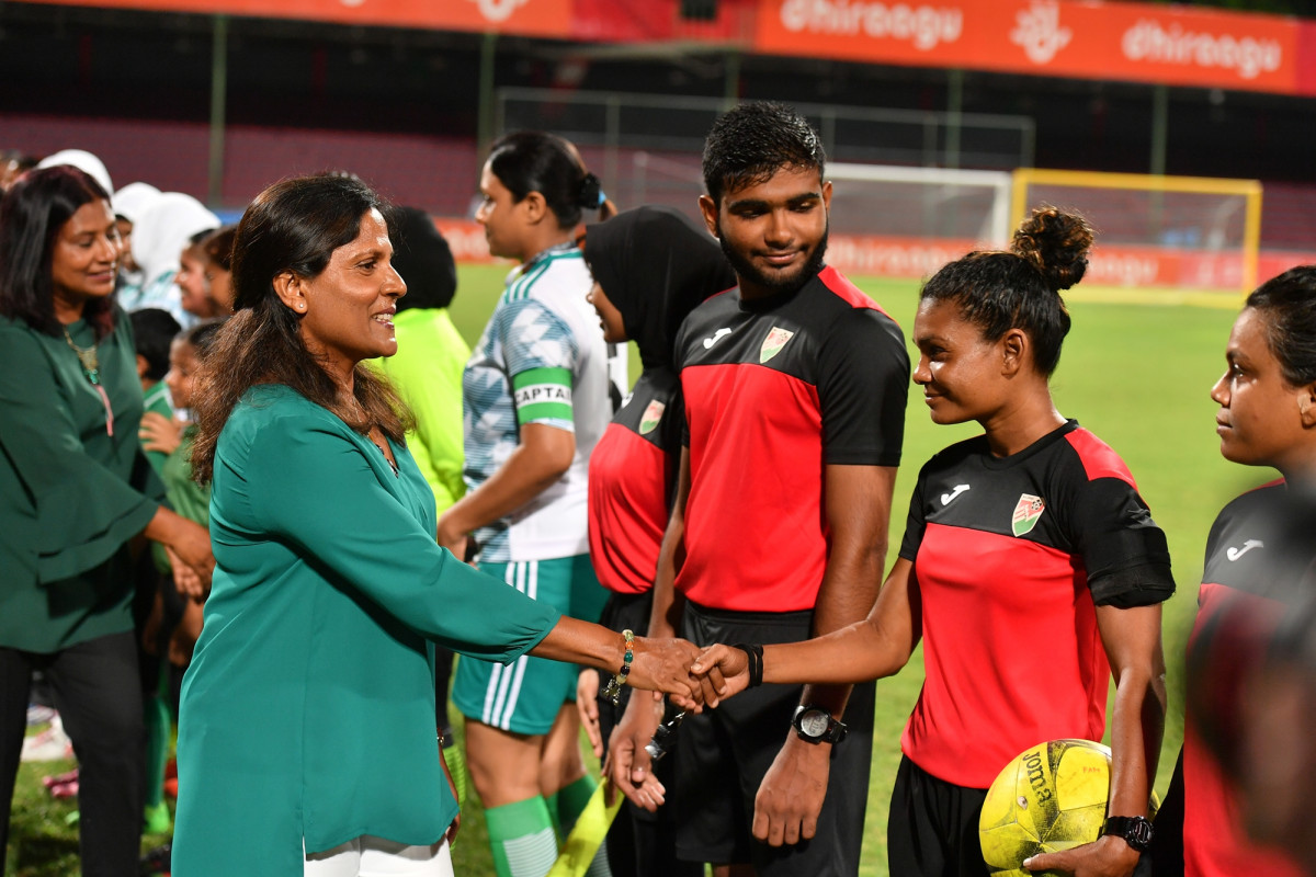 27 އޭޕްރިލް 2019 --އަމީނިއްޔާ ސްކޫލްގެ އަލިމަސް ޔޫބީލް ފުޓުބޯޅަ މެޗުގެ ތެރެއިން-- ފޮޓޯ: ރައީސް އޮފީސް