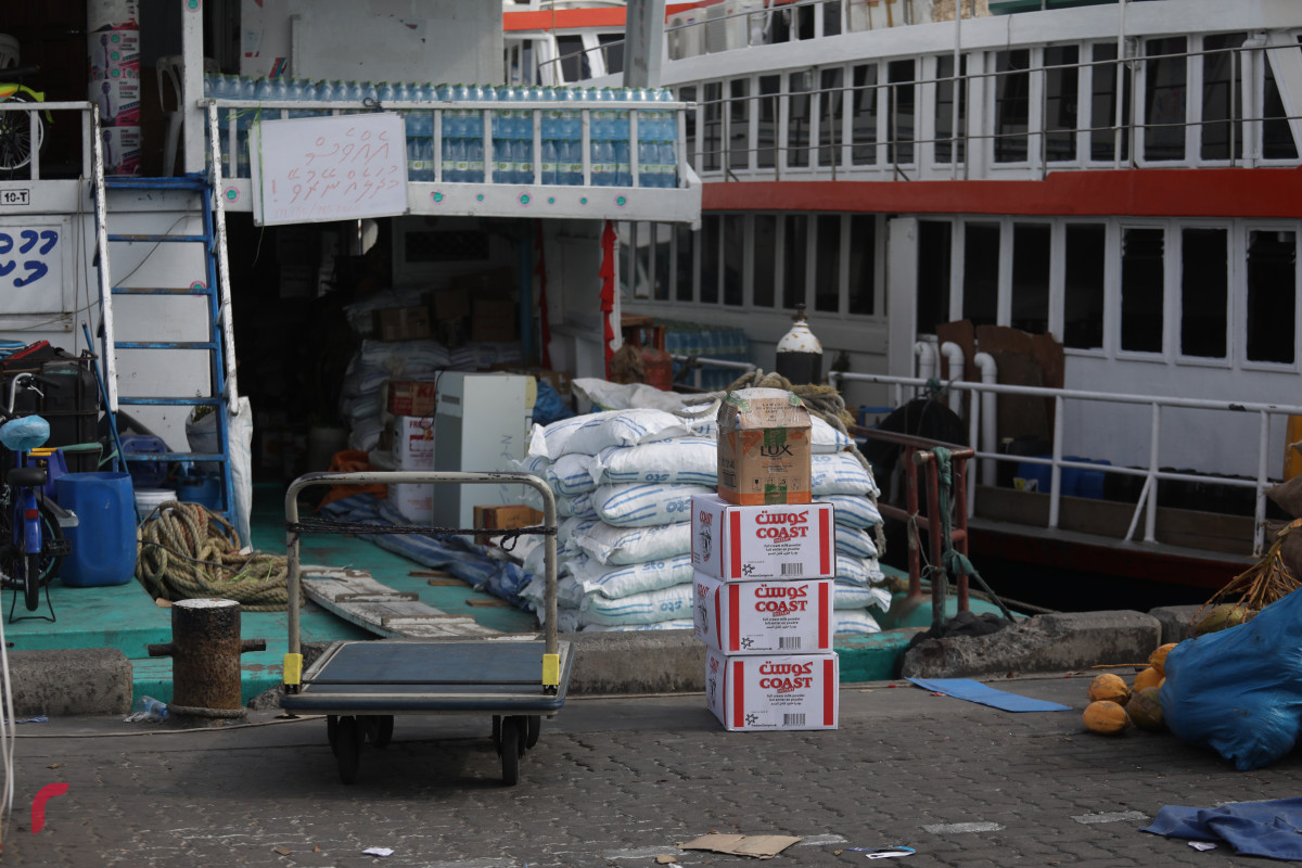 05 މެއި 2019: މާލޭ އުތުރު ފަރާތު ބަނދަރު ސަރަހައްދުގައި އުޅަނދަކަށް އެރުވުމަށް ތައްޔާރުކޮށްފައި ހުރި މުދާތަކެއް-- ފޮޓޯ: ޝުއައިބް މުހައްމަދު