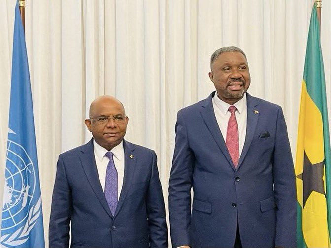 Abdulla Shahid with the Prime Minister of São Tomé and Príncipe