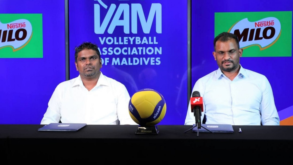 ވީއޭއެމުގެ ޕާޓްނަރުންނާއެކު ސޮއިކުރުން - ނެސްލޭގެ ފަރާތުން ރާއްޖޭގައި އިސްކޮށް ހުންނަވާ ދިޝާން ވިޖެޔަވަރުދަނާ އާއި ވީއޭއެމްގެ ރައީސް މުޙައްމަދު ރަނޭޝް - ފޮޓޯ: މުޙައްމަދު އަނިލް / ރާއްޖެޓީވީ