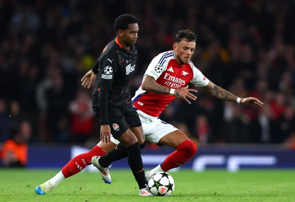 އާސެނަލް އާއި ޑޮނެސްކު ކުޅުނު މެޗުގެ ތެރެއިން