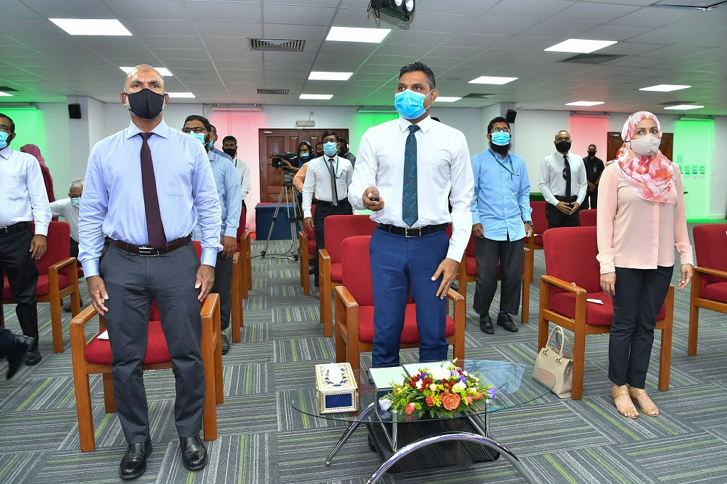 ރާއްޖެއިން ބޭރުގައި ދިރިއުޅޭ ދިވެހި ދަރިވަރުންނަށް ކީރިތި ޤުރުއާން އުނގަންނައިދިނުމުގެ ޕްރޮގްރާމް އިފްތިތާޙުކުރުމުގެ ހަފްލާގެ ތެރެއިން