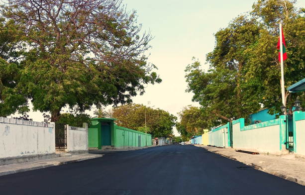 އުނގޫފާރު މަގު ހެދުމުގެ މަސައްކަތް