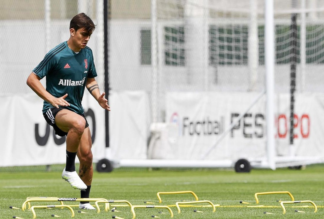 ދާދި ފަހުން ކުރިއަށް ގެންދިޔަ ފަރިތަކުރުންތަކުގެ ތެރެއިން ޔުވެންޓަސްގެ ފޯވާޑް ޕައުލޯ ޑިބާލާ