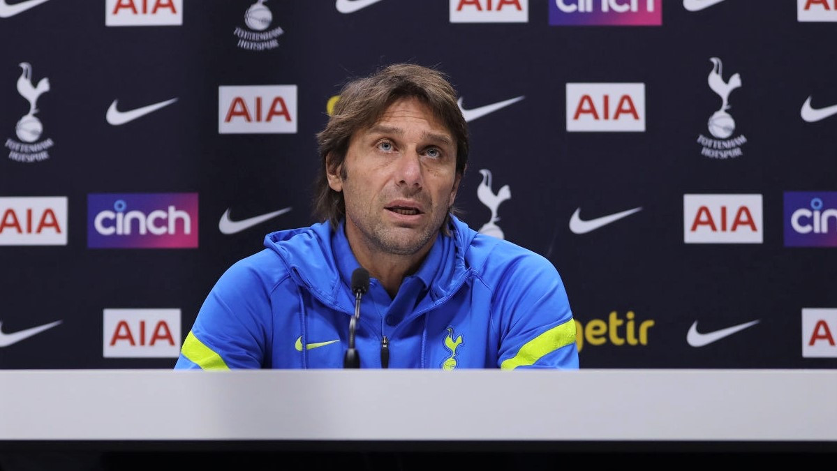 ޓޮޓެންހަމް ހޮޓްސްޕާގެ ކޯޗު އެންޓޯނިއޯ ކޮންޓޭ