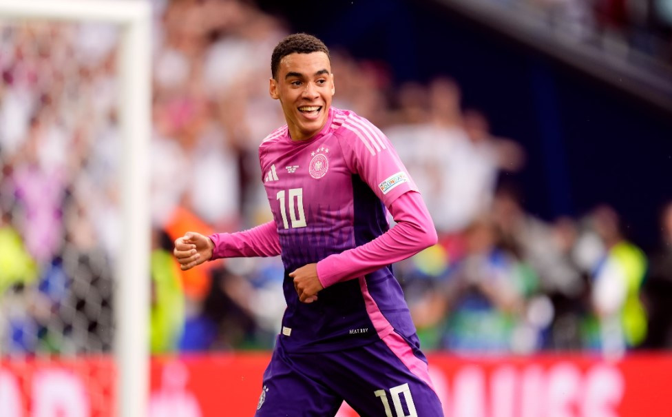 ބަޔާނަށް ކުޅެމުން އަންނަ ޖަރުމަނުގެ ޖަމާލް މުސިއާލާ