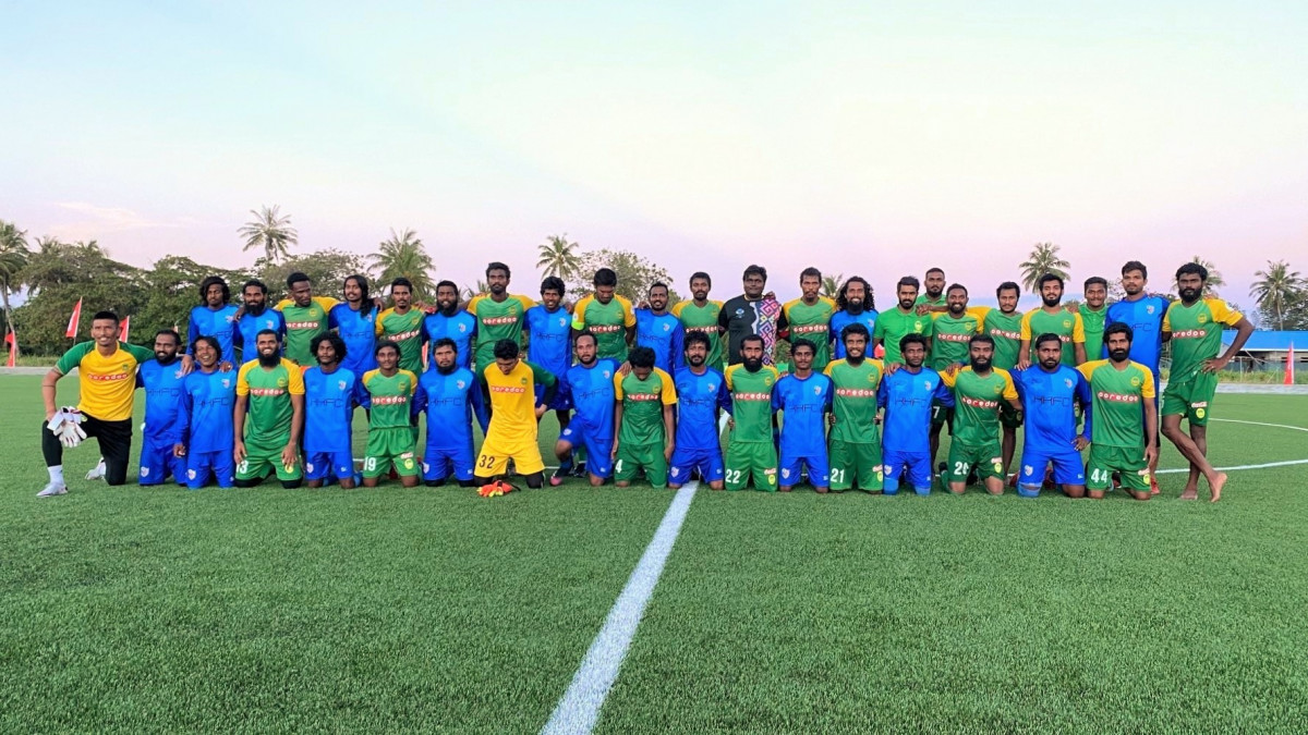 މާޒިޔާ އާއި ކެނދިކުޅުދޫ ބައްދަލުކުރި މެޗަށްފަހު ދެ ޓީމުގެ ކުޅުންތެރިން އެކުގައި