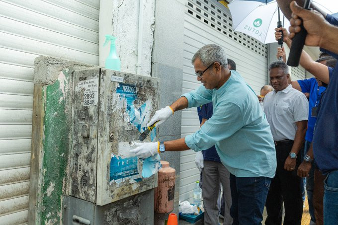 މަގުތަކުގައިހުރި ޑިސްޓްރިބިއުޝަން ފޮށިތައް ސާފުކުރުމަށް ޚާއްޞަ ރަސްމިއްޔާތު