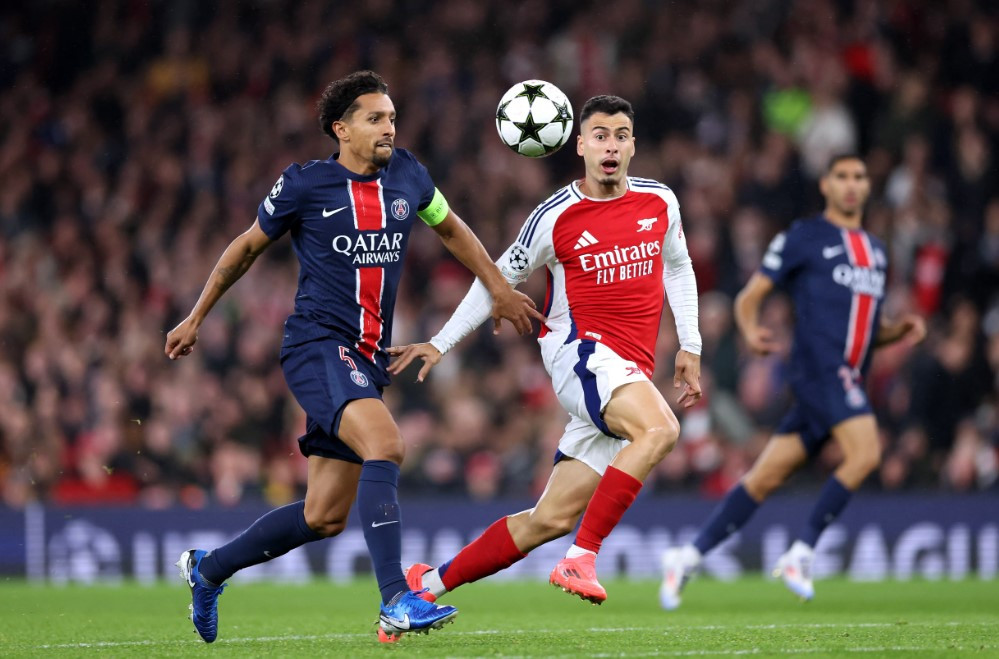 އާސެނަލް އާއި ޕީއެސްޖީ ކުޅުނު މެޗުގެ ތެރެއިން