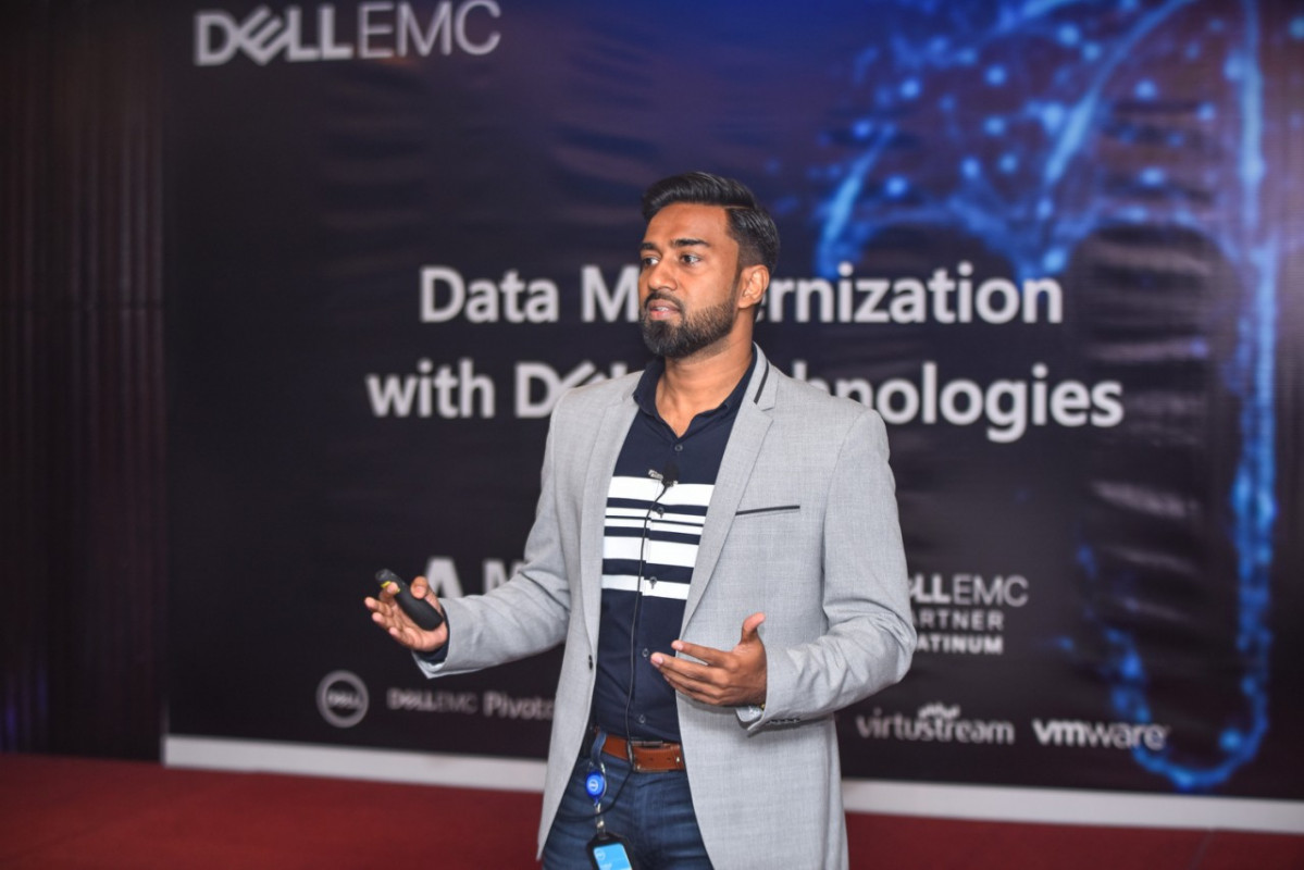 ޑެލްއީއެމްސީން މައުލޫމާތު ދެނީ