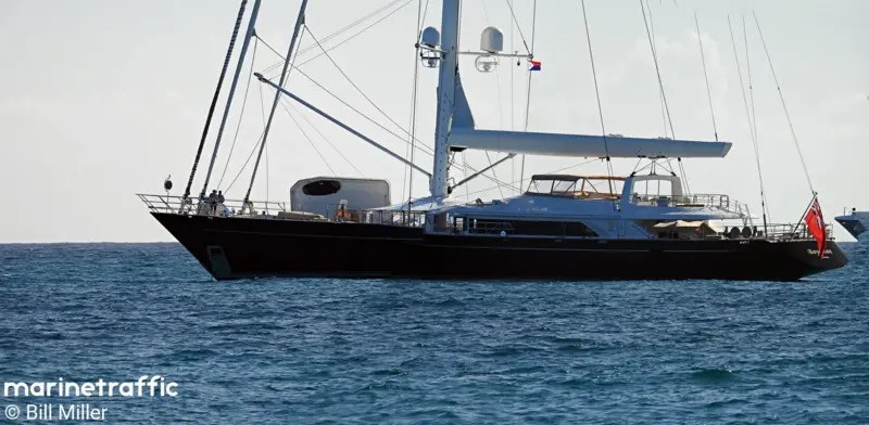 2021 ވަނަ އަހަރު ނަގާފައިވާ ބޭޒިއަން ޔޮޓުގެ ފޮޓޯއެއް