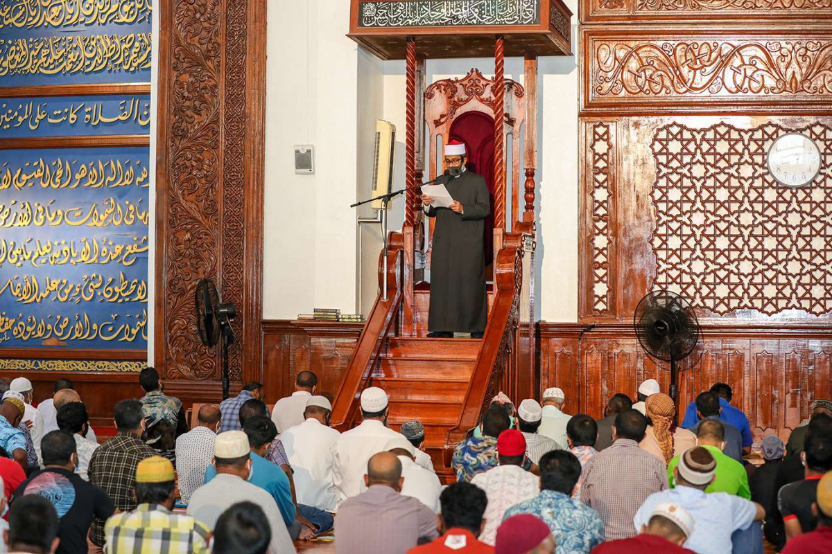 މަސްޖިދުއް ސުލްޠާން މުޙައްމަދު ތަކުރުފާނު އަލްއައުޡަމުގައި ކުރެވުނު އަޟްޙާ ޢީދު ނަމާދުގެ ތެރެއިން -- ފޮޓޯ: ރާއްޖެ.އެމްވީ