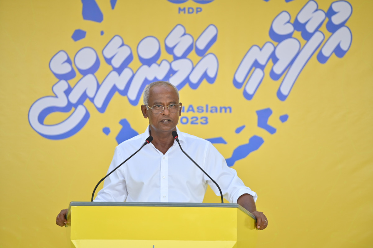 ރައީސް ވާދޫގައި ވާހަކަފުޅުދަައްކަވަނީ