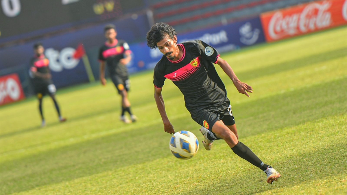 ޓީސީ އާއި ޔޫވީ ބައްދަލުކުރި މެޗުގެ ތެރެއިން