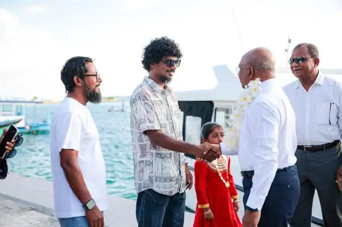 ކ. ގުރައިދޫ އިން ޝާހިދު އަށް ވަނީ ހޫނު މަރުހަބާ އެއް ދަންނަވާފައި