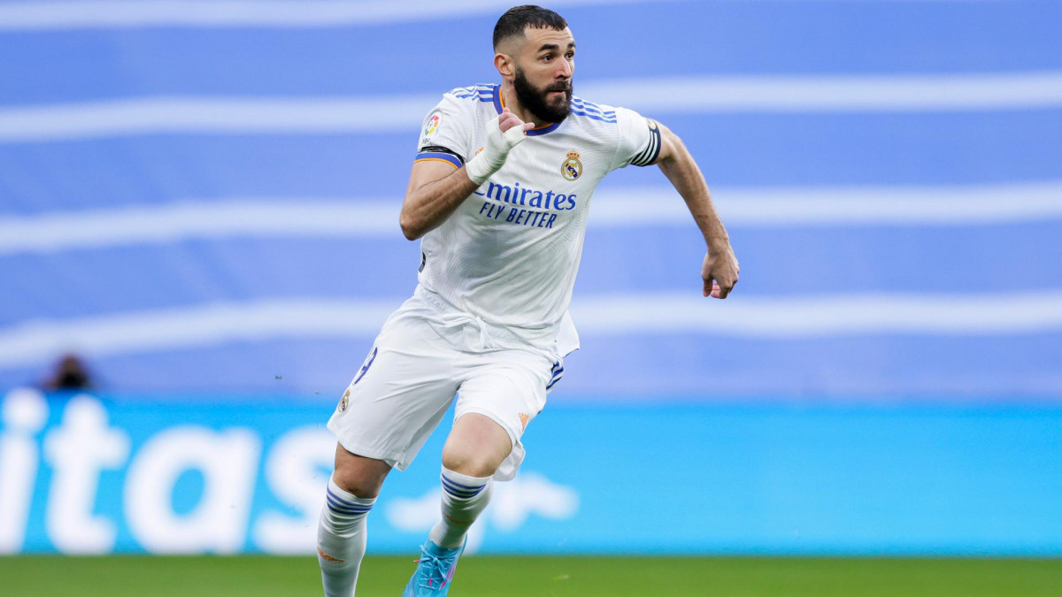 ޔުއެފާ ޗެމްޕިއަންސް ލީގުގައި ޕީއެސްޖީ އާއި ރެއާލް މެޑްރިޑް ބައްދަލުކުރި މެޗުގެ ތެރެއިން