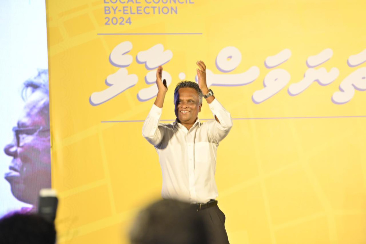 މާލެ ސިޓީގެ އިންތިޚާބީ މޭޔަރު އާދަމް އާޒިމް