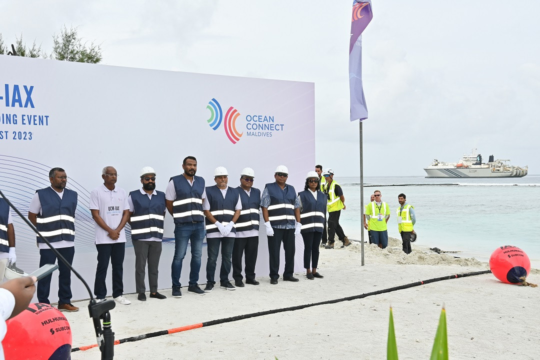 އޯ.ސީ.އެމް-އައި.އޭ.އެކްސް ސަބްމެރިން ކޭބަލް ސިސްޓަމް ރާއްޖެއާ ގުޅައިލުމަށް ބޭއްވި ރަސްމިއްޔާތުގެ ތެރެއިން - ފޮޓޯ: ރައީސް އޮފީސް