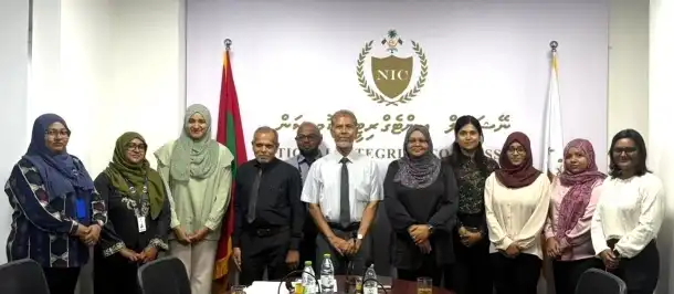 ނޭޝަނަލް އިންޓެގްރިޓީ ކޮމިޝަނުން ފެމިލީ ޕްރޮޓެކްޝަން އޮތޯރިޓީއާ އެކު ބައްދަލުވުމެއްގެ ތެރެއިން
