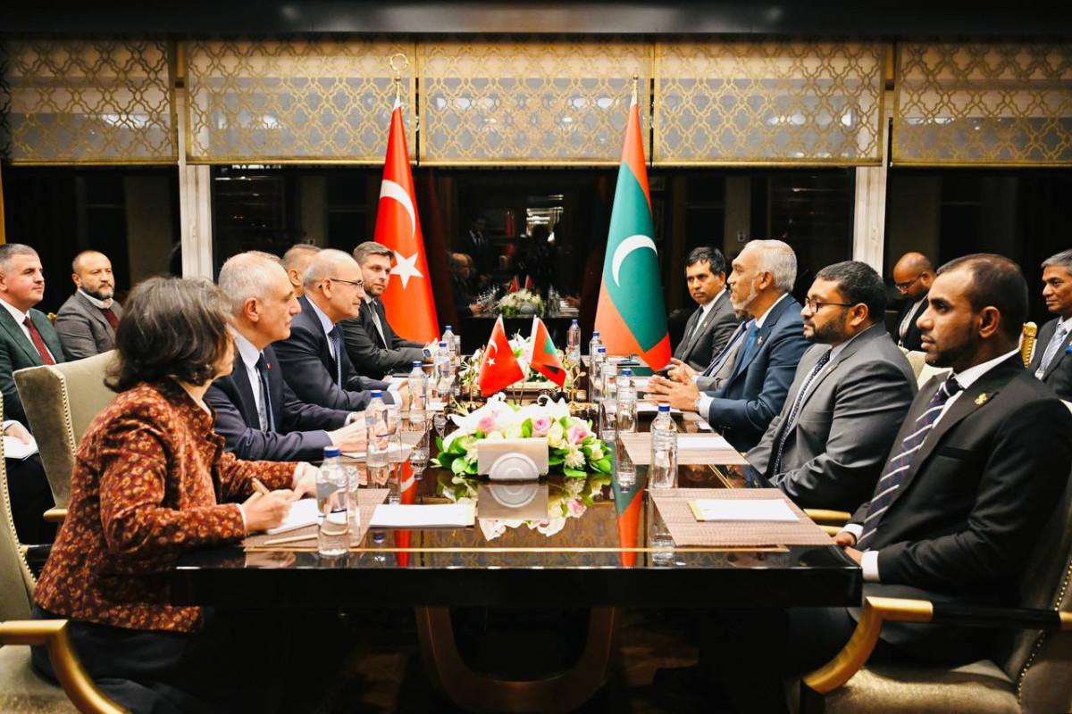 ރައީސުލްޖުމްހޫރިއްޔާގެ އަރިހަށް ތުރުކީވިލާތުގެ މިނިސްޓަރ އޮފް ޓްރެޜަރީ އެންޑް ފިނޭންސް، އިޙްތިރާމުގެ ޒިޔާރަތެއް ކުރެއްވުން