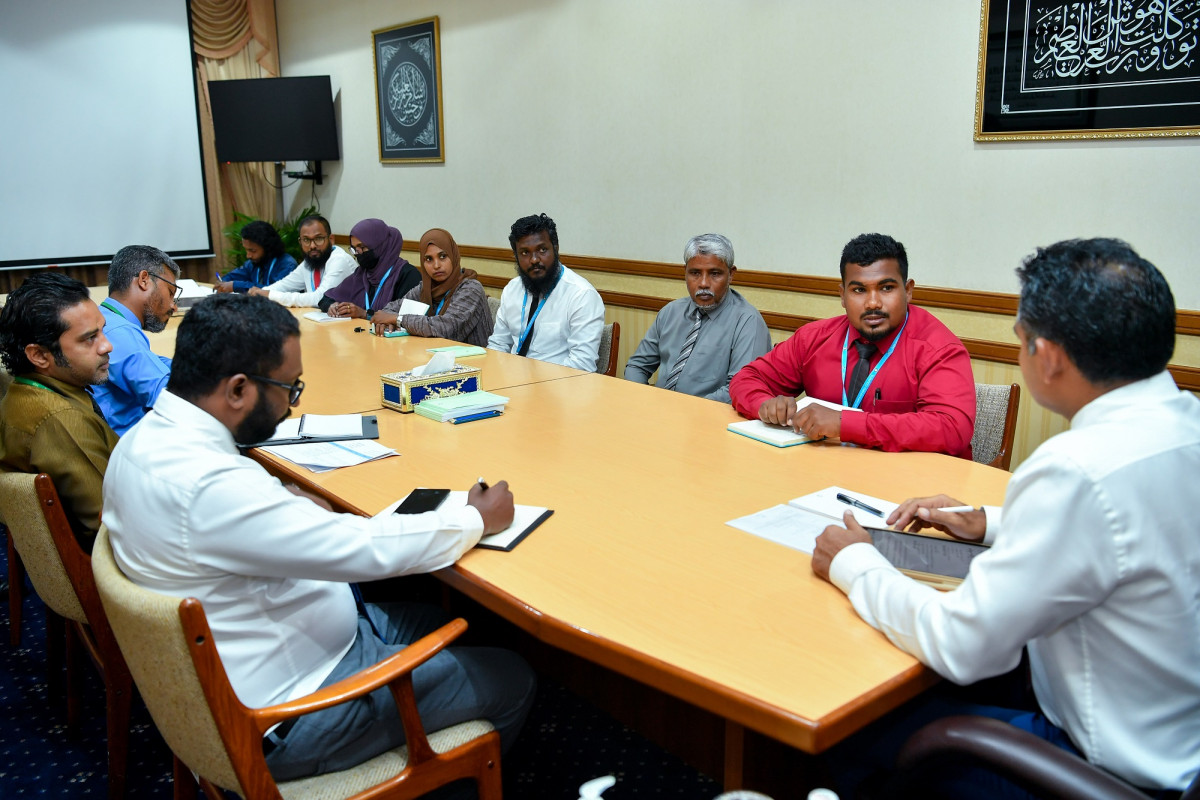 ނޮޅިވަރަންފަރު ކައުންސިލުން ނާއިބް ރައީސް ފައިސަލް ނަސީމައި ބައްދަލުކުރައްވަނީ