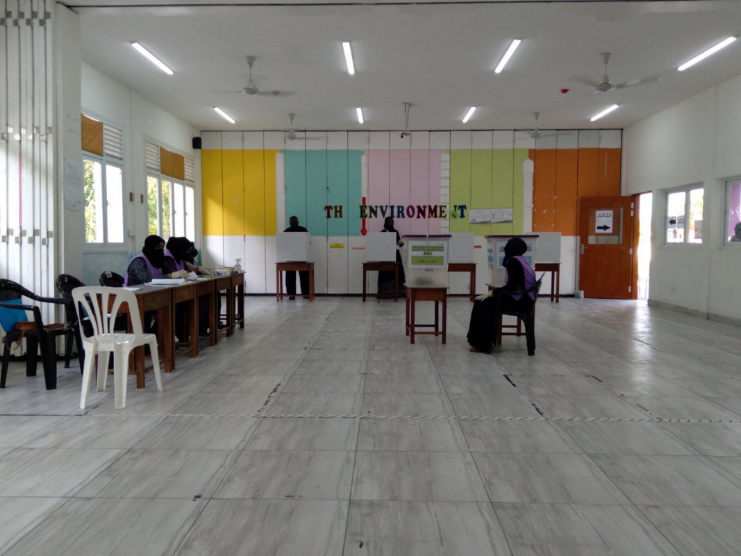 ލޯކަލް ކައުންސިލް އަދި އަންހެނުންގެ ތަރައްގީ އަށް މަސައްކަތްކުރާ ކޮމިޓީގެ އިންތިހާބު