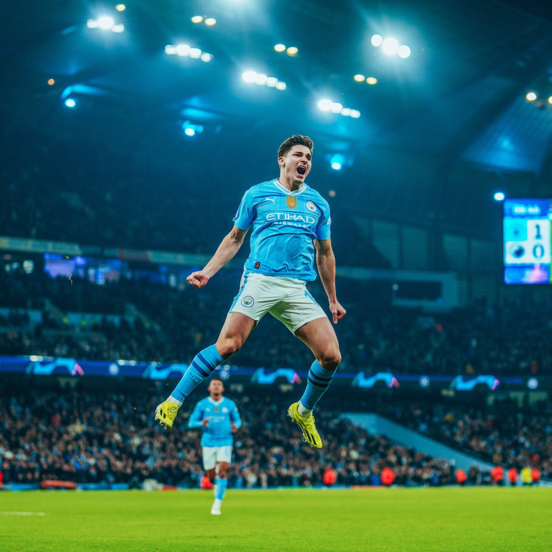 ސިޓީގެ ދެވަނަ ލަނޑު ޖެހުމަށްފަހު އަލްވަރޭޒް އުފާފާޅުކުރަނީ