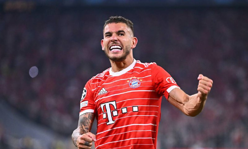 ބަޔާނަށް ކުޅެމުން އަންނަ ފްރާންސްގެ ލޫކަސް ހެނާންޑޭޒް