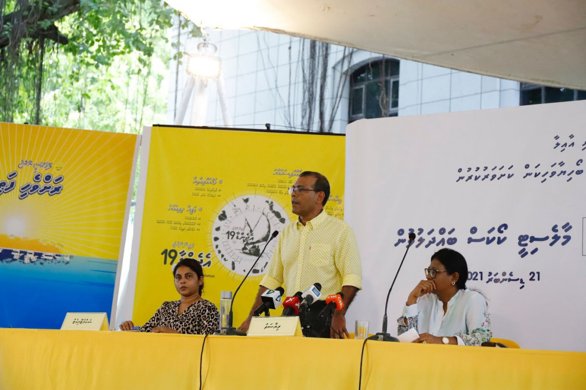 އެމްޑީޕީން މާލެ ސިޓީގެ ރައްޔިތުންނާއެކު ބޭއްވި ބައްދަލުވުމުގައި ރައީސް ނަޝީދު ވާހަކަދައްކަވަނީ