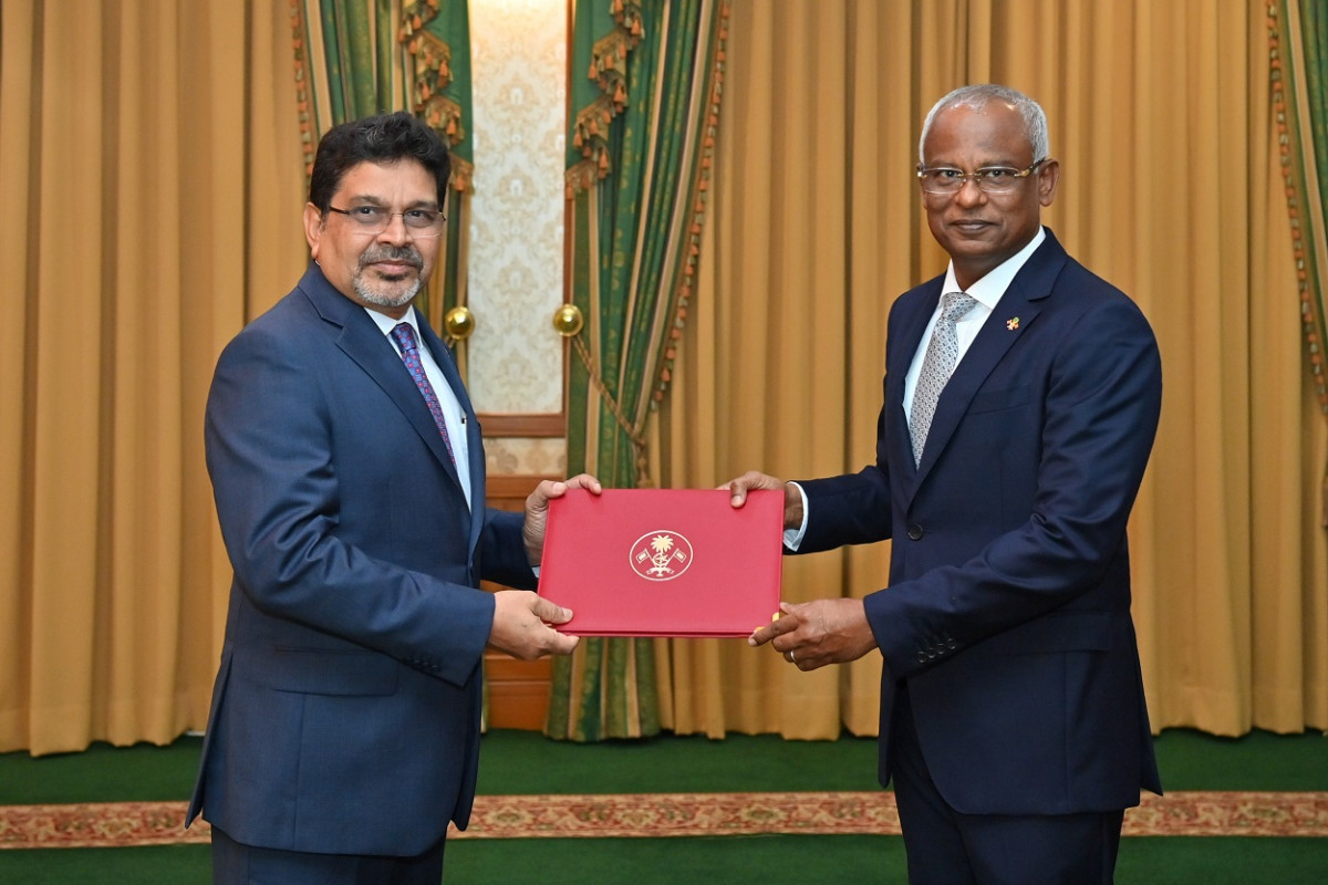 Ambassador Ghafoor Presents Credentials To U.S. President