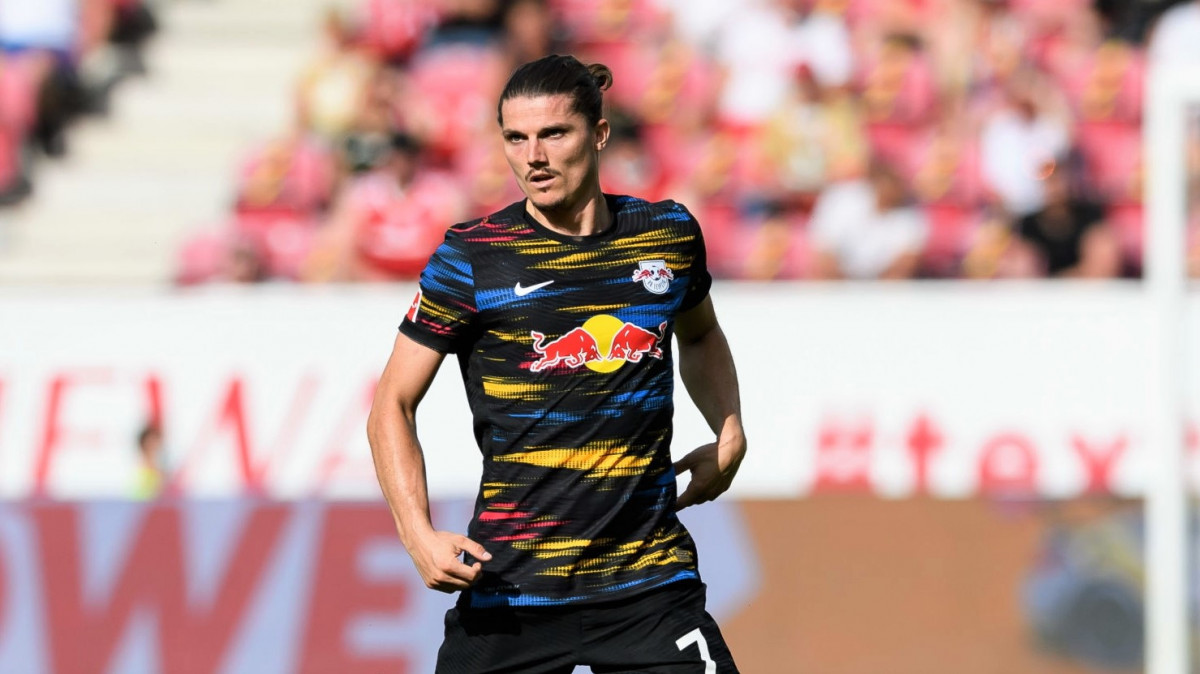 ލައިޕްޒީގުގެ ކެޕްޓަނުގެ މަގާމުގައި ހުރި އޮސްޓްރިއާގެ މިޑްފީލްޑަރު މާސެލް ސަބިޓްޒާ