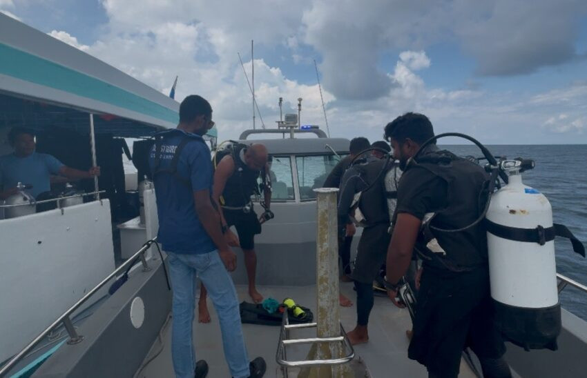 ސަފާރީން ގެއްލިގެން ހޯދަމުން ދިއަ މީހާ މަރުވެފައި އޮއްވާ ފެނުން. ފޮޓޯ: އެމްޑީއެފް