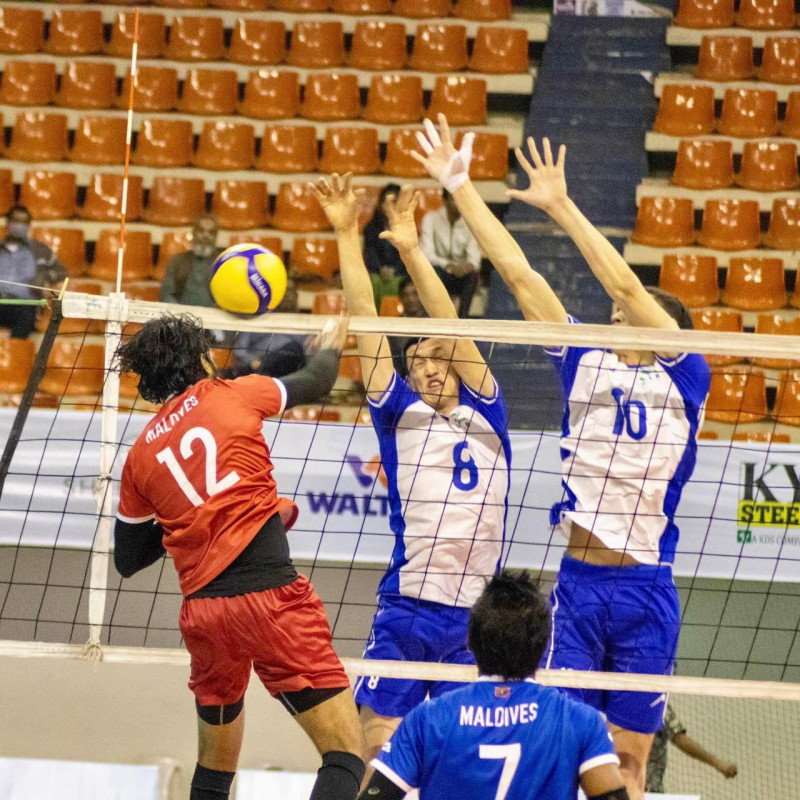 ރާއްޖޭގެ ޤައުމީ ފިރިހެން ޓީމުން ކުޅުނު މެޗެއްގެ ތެރެއިން