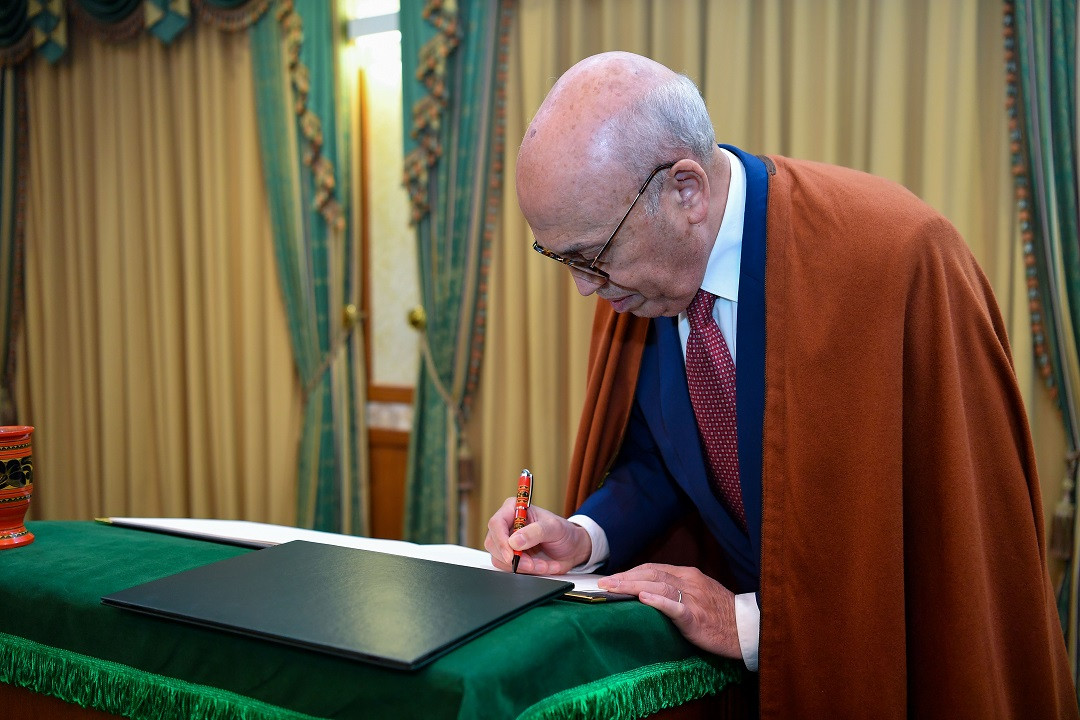 އަލްޖީރިޔާ ސަރުކާރުން ދިވެހިރާއްޖެއަށް ކަނޑައެޅި އާ ސަފީރު އަބްދުލްރަޙްމާން ބެންގްރާ - ފޮޓޯ: ރައީސް އޮފީސް