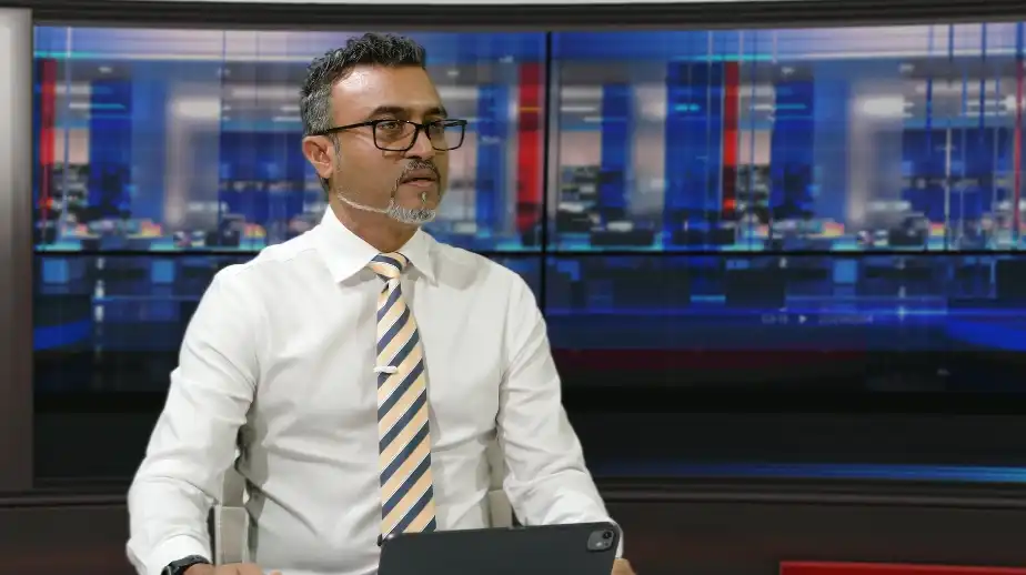 ރާއްޖެޓީވީގެ ފަލަސުރުހީ ޕްރޮގްރާމްގައި ރައްޔިތުންގެ މަޖިލީހުގެ ހިތަދޫ ދެކުނު ދާއިރާގެ މެންބަރު އަދި އެމްޑީޕީ ޕާލިމެންޓްރީ ގްރޫޕްގެ ލީޑަރު އިބްރާހިމް ނާޒިލް ވާހަކަ ދައްކަވަނީ.