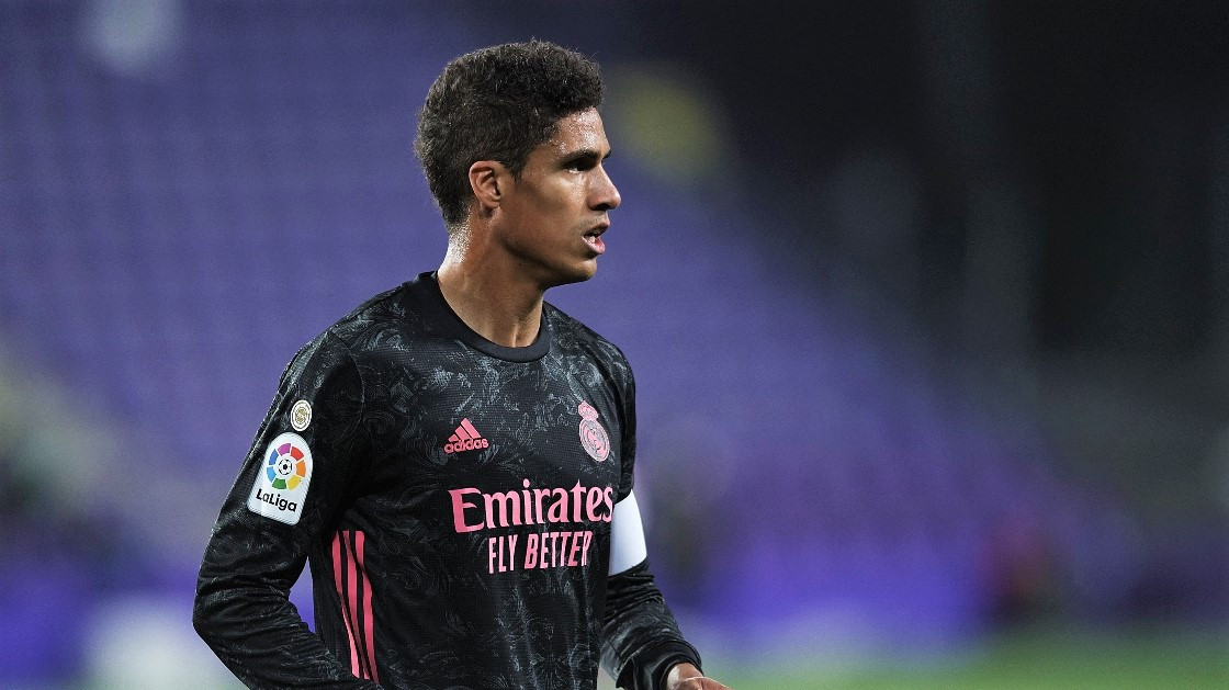 ރެއާލް މެޑްރިޑަށް ކުޅެމުން އަންނަ ފްރާންސްގެ ޑިފެންޑަރު ރަފައެލް ވަރާން