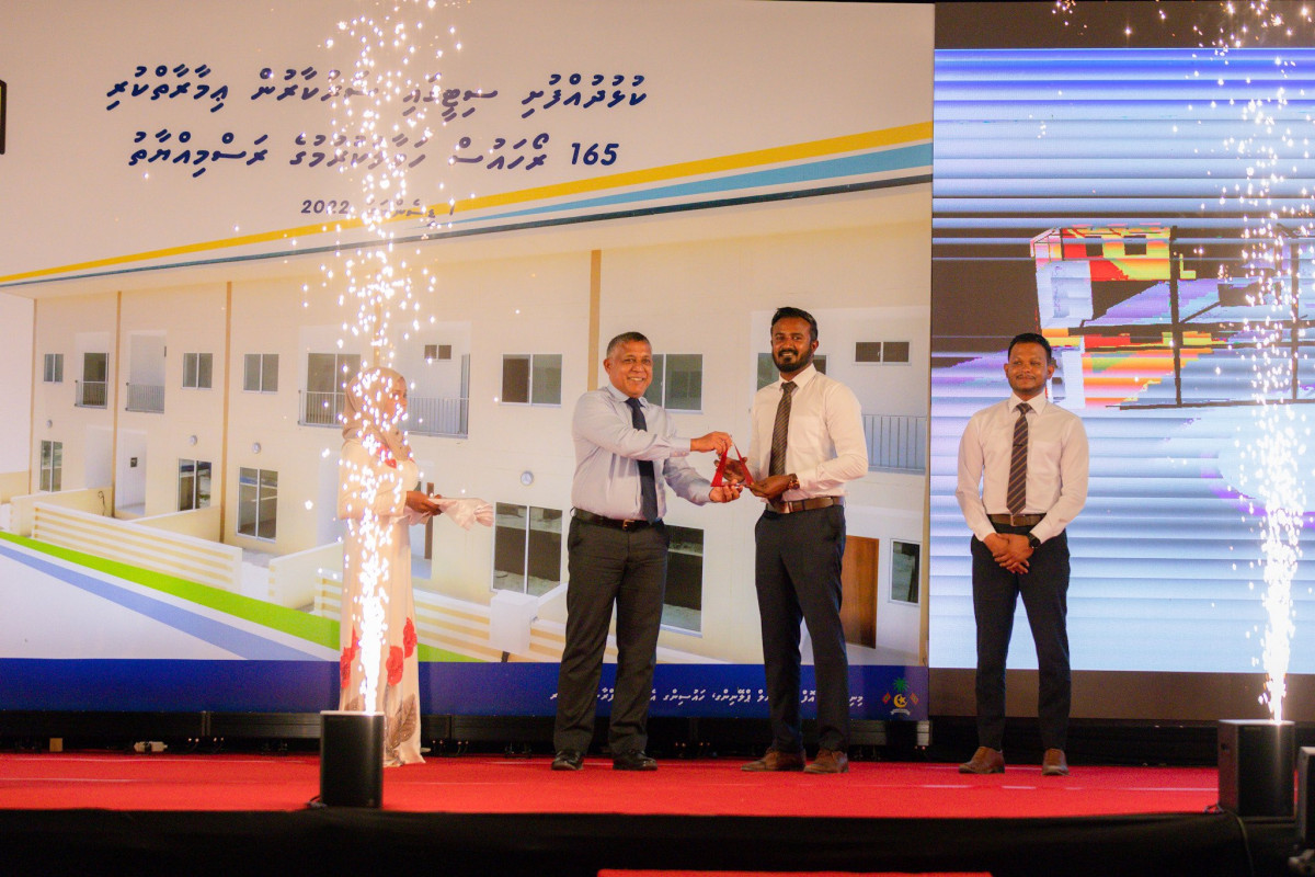 ސަރުކާރުން ކުޅުދުއްފުށީގައި އިމާރާތްކުރި ރޯ ހައުސްތައް ހަވާލުކުރުން