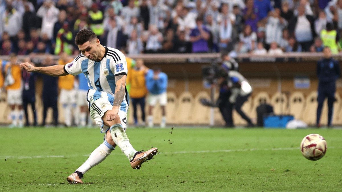 ފީފާ ވޯލްޑް ކަޕްގެ ފައިނަލްގައި މޮންޓިއޭލް ޕެނަލްޓީ ފޮނުވާލަނީ