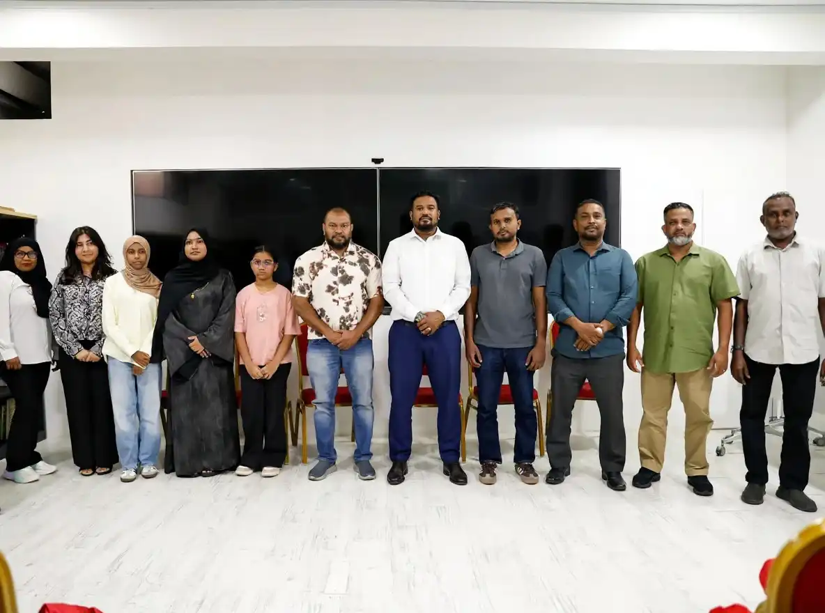 ޤައުމީ ޗެސް ޓީމުގައި ހިމެނޭ ކުޅުންތެރިންނަށް ޖާޒީ ހަވާލު ކުރުމަށް ބޭއްވި ރަސްމިއްޔާތުގެ ތެރެއިން