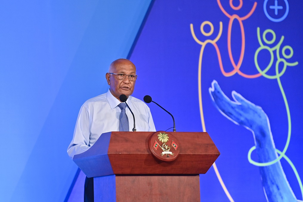 މިޖަލްސާގައި ހެލްތް މިނިސްޓަރ އަޙްމަދު ނަސީމްވެސް ވަނީ ވާހަކަފުޅު ދައްކަވާފަ - ފޮޓޯ: ރައީސް އޮފީސް