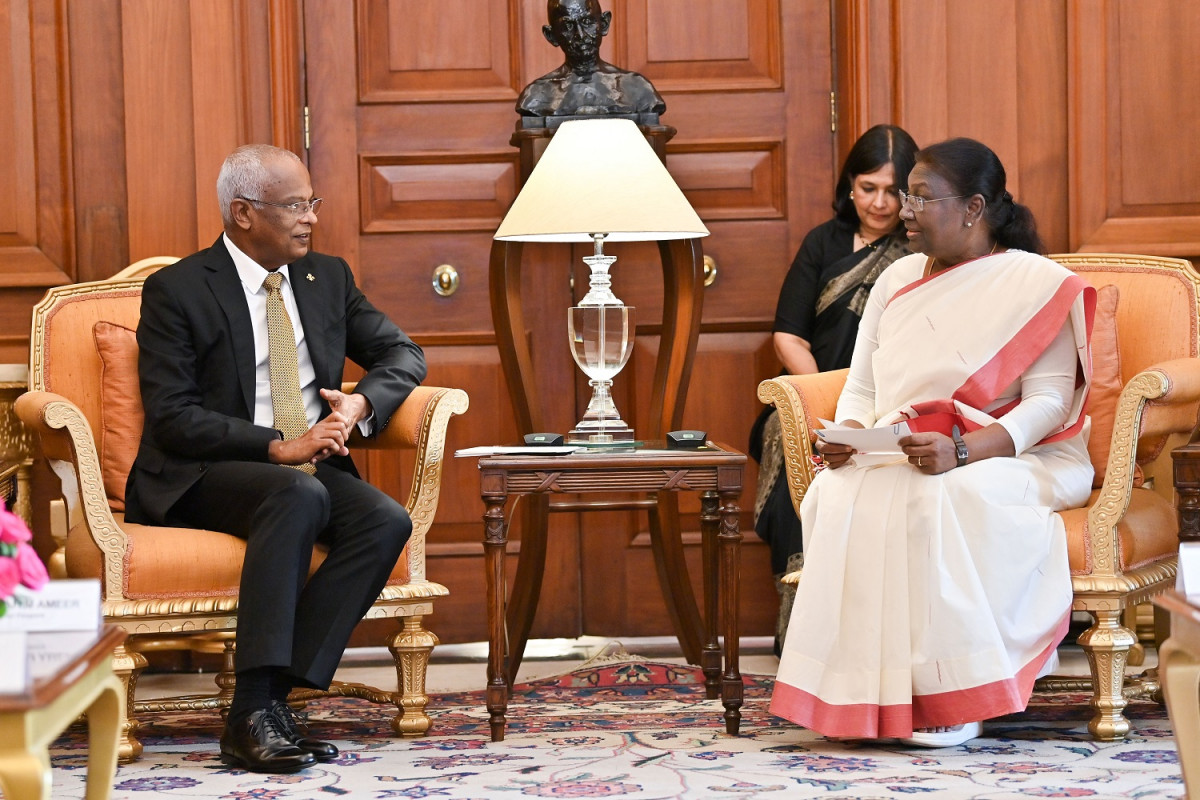 ރައީސް ސާލިޙް އިންޑިއާގެ ރައީސާއި ބައްދަލުކުރައްވަނީ