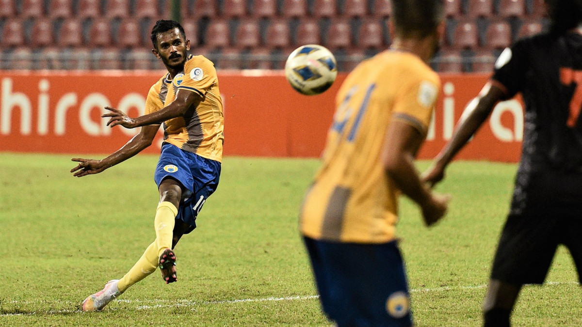 ވެލެންސިއާ އާއި އީގަލްސް ބައްދަލުކުރި މެޗުގެ ތެރެއިން: މި މެޗު އެއްވަރުވީ 0-0 ން