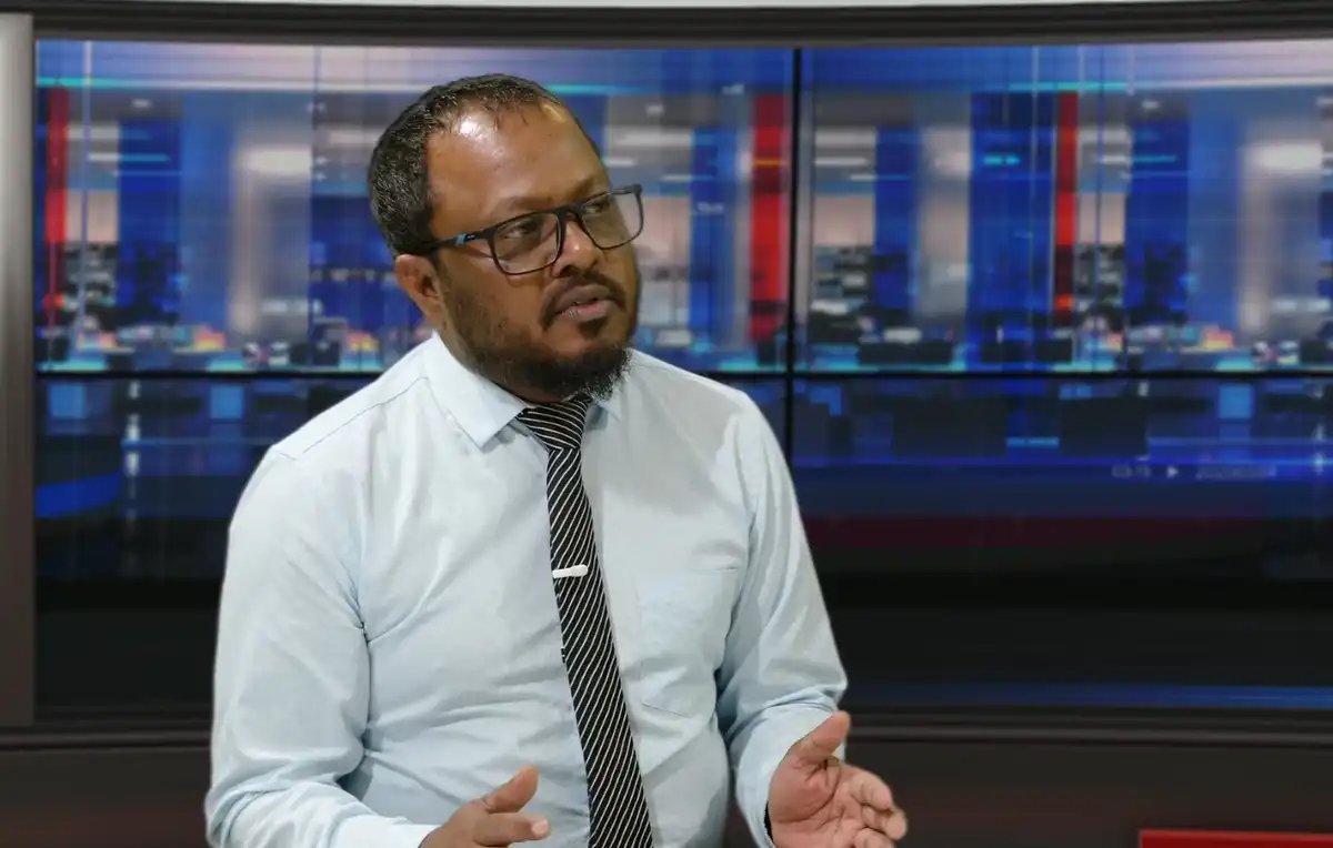 ރާއްޖެ ޓީވީގެ ފަލަ ސުރުޚީ ޕްރޮގްރާމްގައި ސައުދުﷲ ވާހަކަ ދައްކަވަނީ