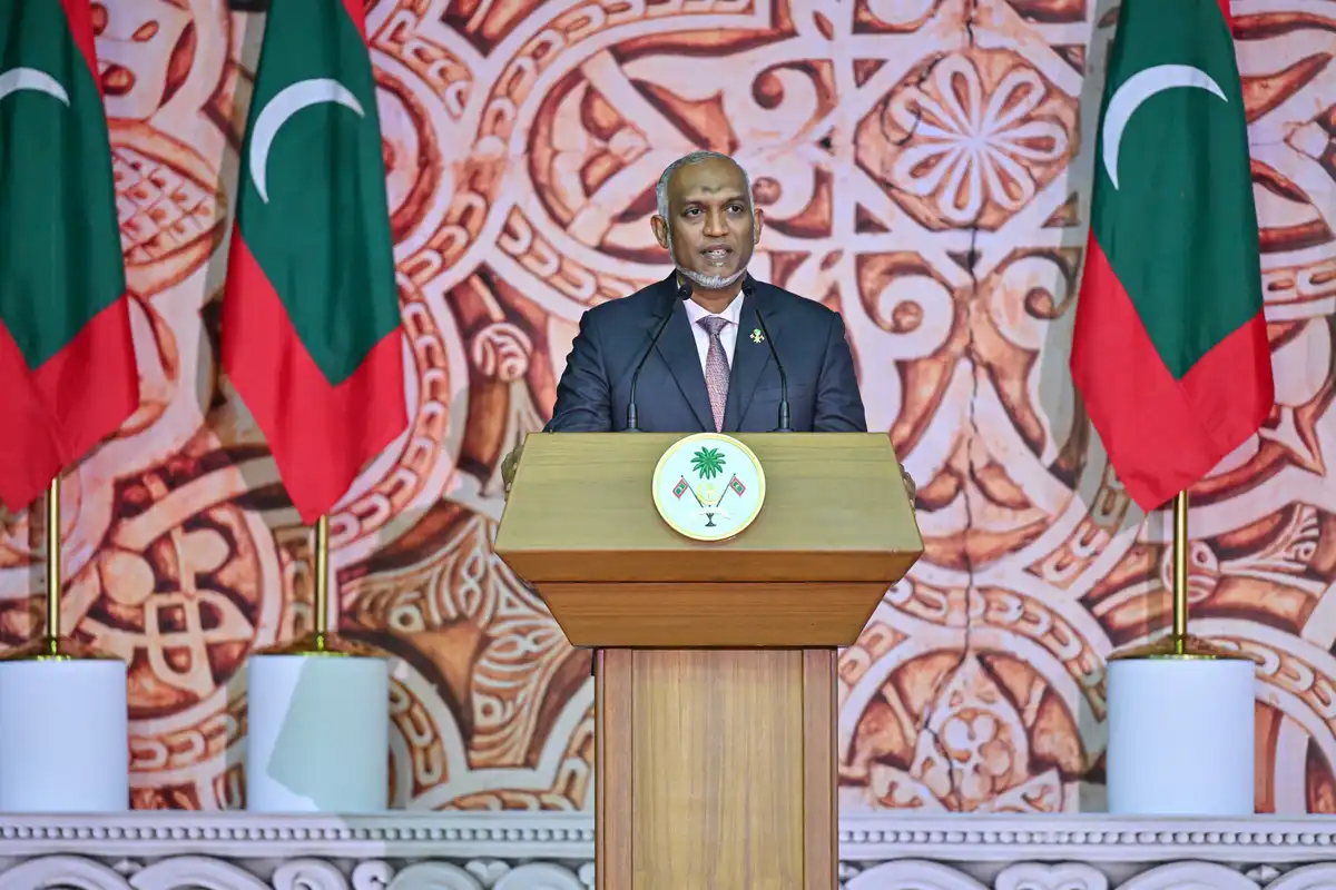 މިނިވަން ދުވަހުގެ ޖަލްސާގައި ރައީސް މުއިއްޒު ވާހަކަ ދައްކަވަނީ