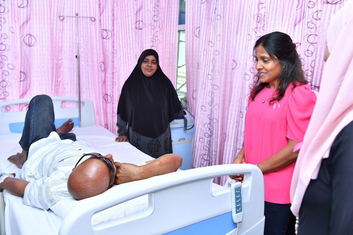 ހުޅުމާލެ ހޮސްޕިޓަލުގައި މެމޯގްރަފީގެ ޚިދުމަތް، ރައީސުލްޖުމްހޫރިއްޔާގެ އަނބިކަނބަލުން އިފްތިތާޙް ކޮށްދެއްވުން -- ފޮޓޯ: ރައީސް އޮފީސް