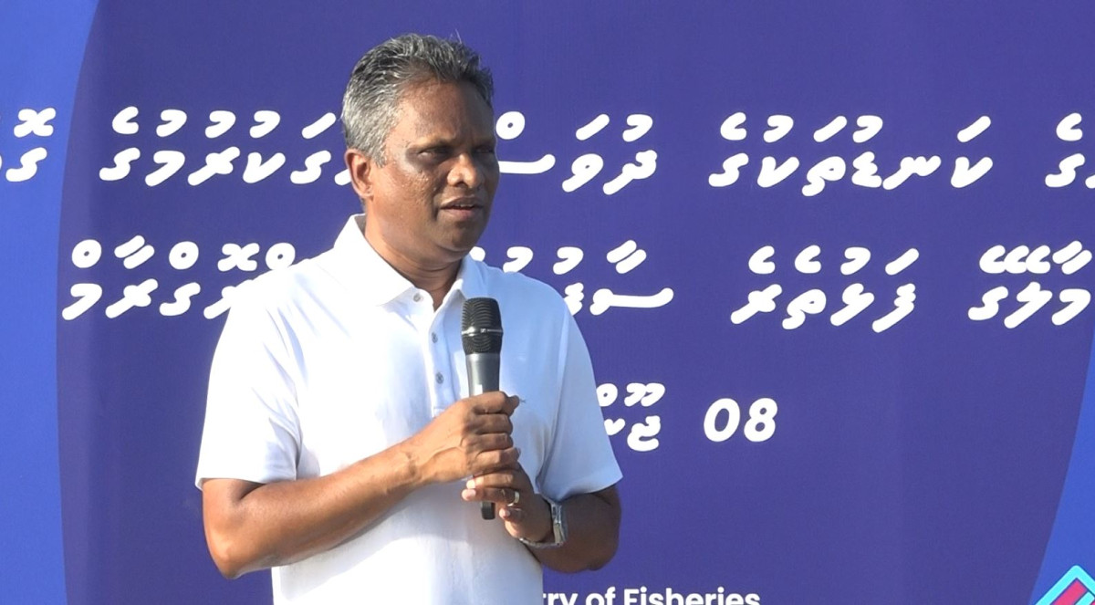 މާލެ ސިޓީ ކައުންސިލުން އިސްނަގައިގެން މާލެ ދެކުނު ފަރާތު ފަޅު ސާފުކުރުމުގެ ހަރަކާތުގައި މާލޭގެ މޭޔަރ ވާހަކަދައްކަވަނީ