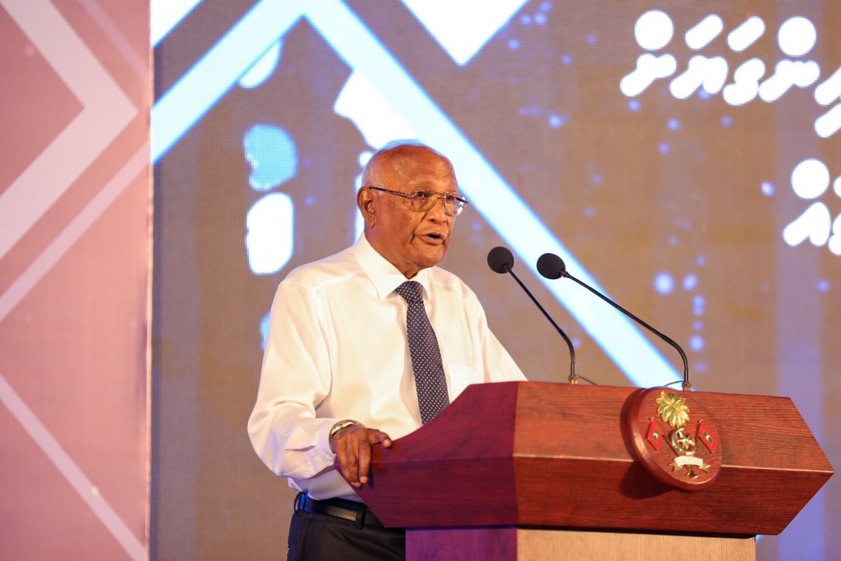 ހެލްތު މިނިސްޓަރު އަހުމަދު ނަސީމް