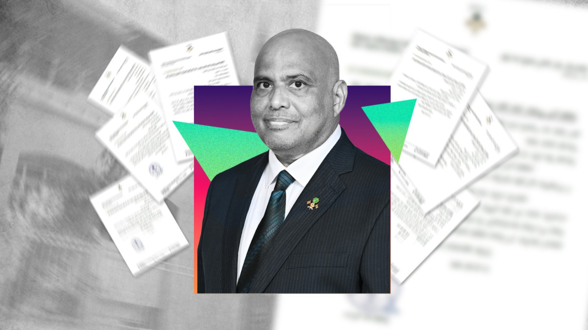 ހައުސިންގ މިނިސްޓަރ ޑރ އަލީ ހައިދަރު އަޙްމަދު - ފްލެޓް ލިސްޓާއާއި ގުޅޭ ގޮތުން އެކި ފަހަރު ވިދާޅުވަނީ އެކި ގޮތަށް